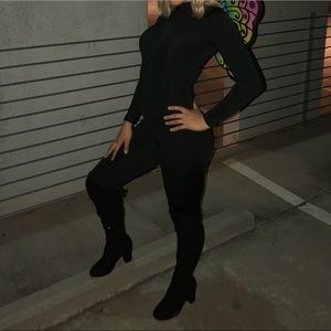 Fashion nova full body suit